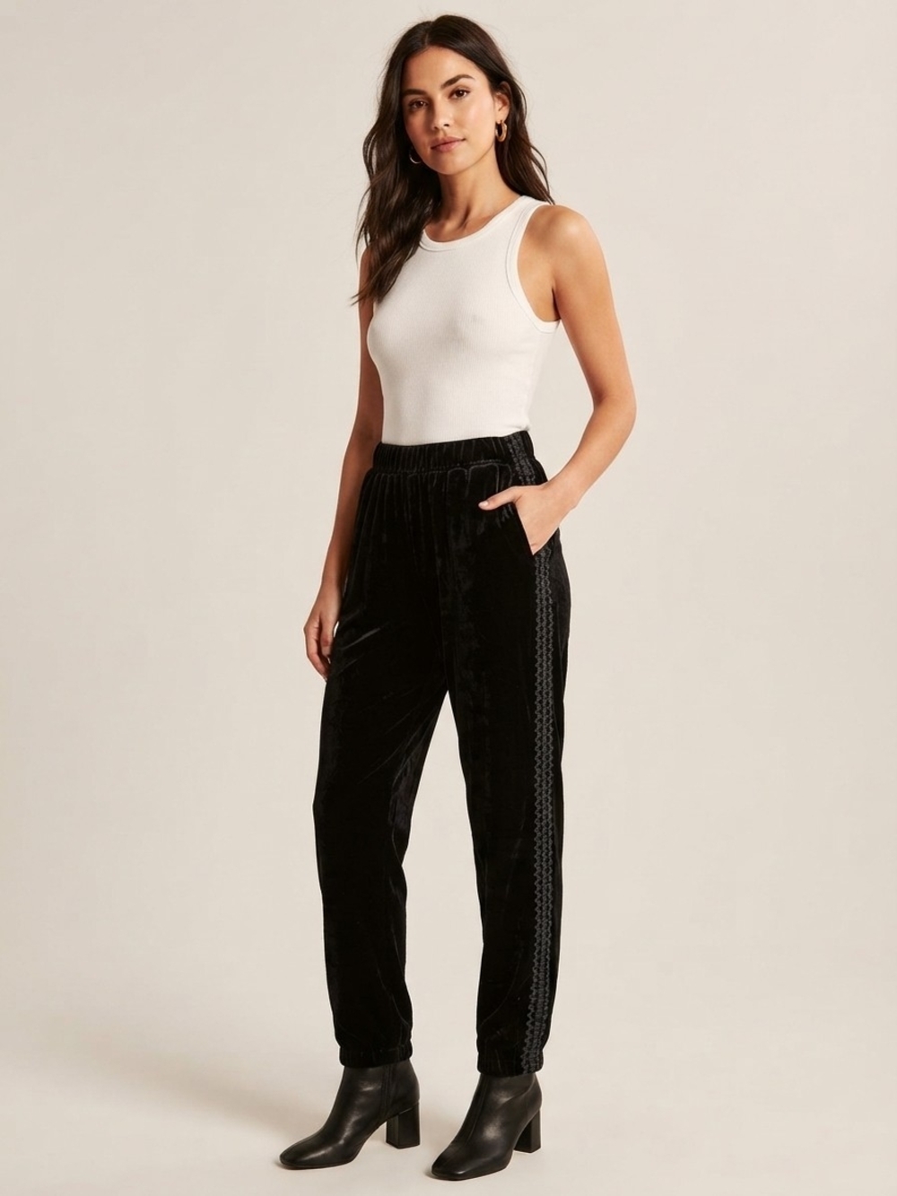 JW Los Angeles Johnny Was Aurora Velvet Jogger Pants Small Black Silk Blend EUC